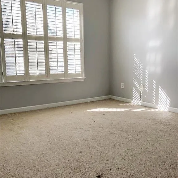 4003 Howell Park Rd — Photo 16