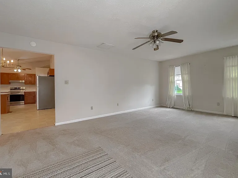 109 Morris Dr — Photo 8