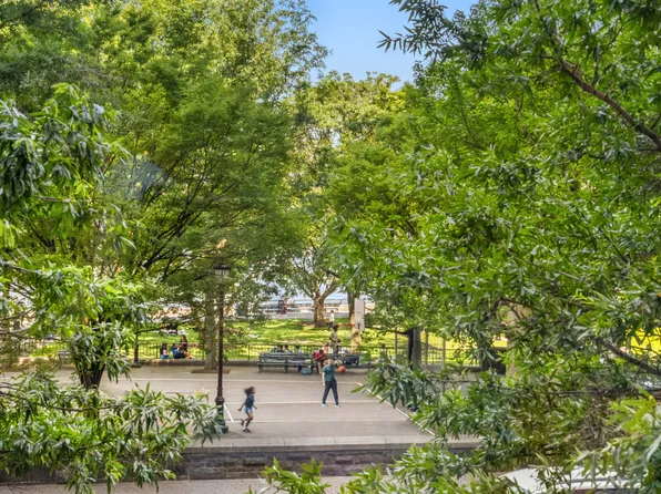 212 Warren Street image 11 of 20