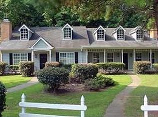 1023 Habersham Ln, Lawrenceville, GA 30043