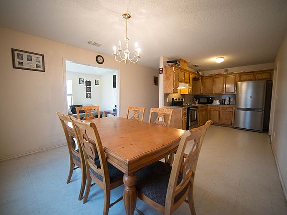 4th image of 11003 N 32nd Ln