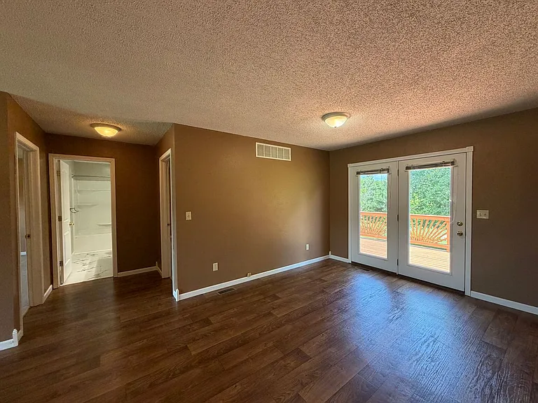 20597 Sedalia Rd — Photo 7