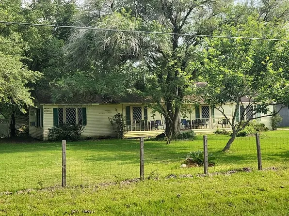 4004 Gatewood Rd, Crosby, TX 77532