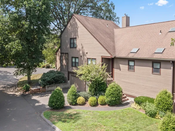 5 Timber Lane #5, Monroe, CT 06468