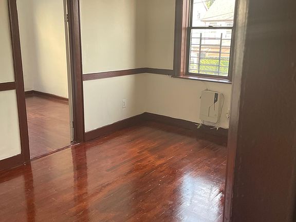 2nd image of 113-45 Farmers Blvd APT 2R