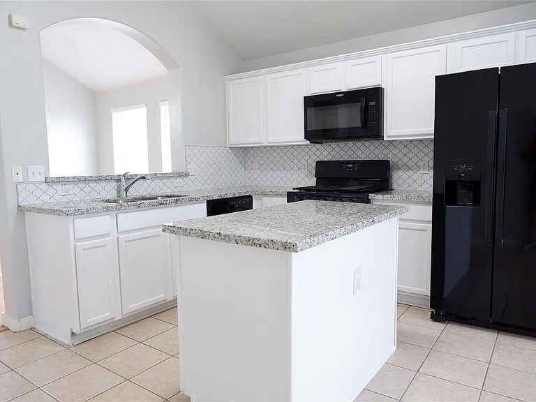 4611 Parkstone Bend Ct — Photo 19