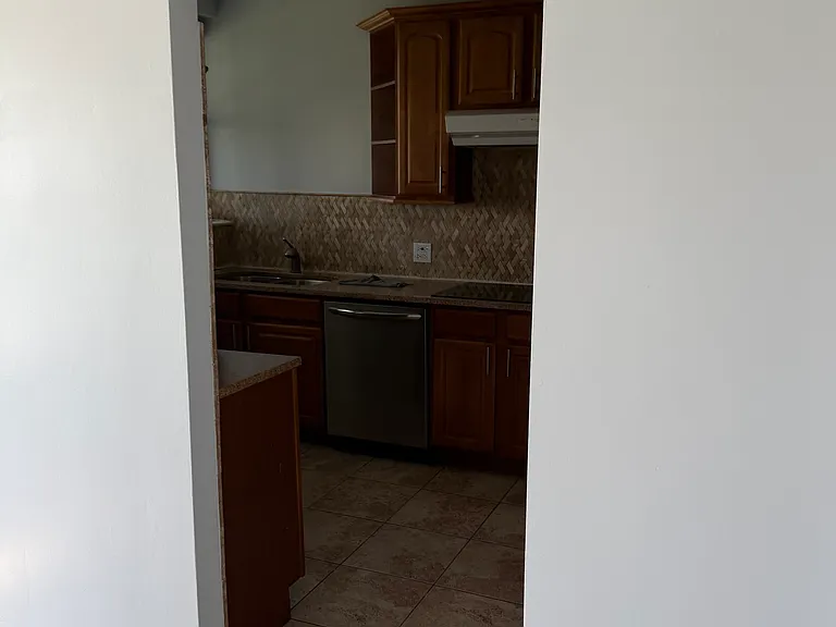 Kitchen Entry
