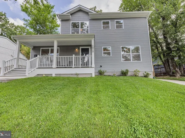 1212 Parrish Dr, Rockville, MD 20851