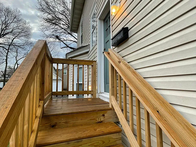 Private side entrance
