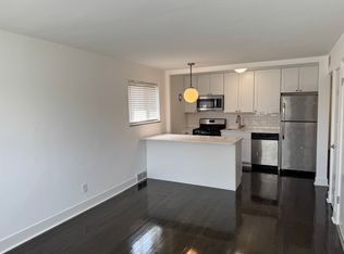 3253 Watson Rd APT 1S, Saint Louis, MO 63139