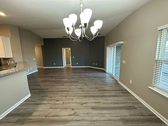 5th image of 3480 Blaney Dr