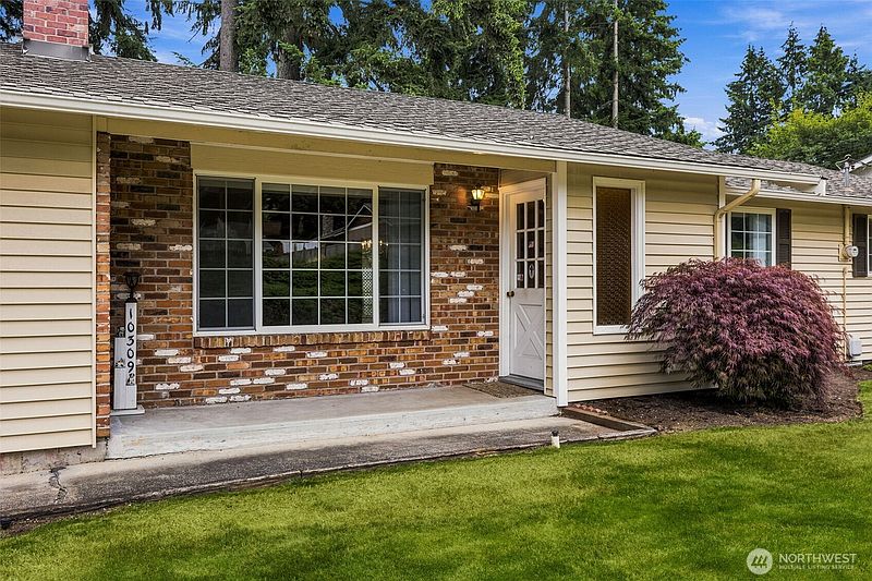 4th image of 10309 64th Avenue Ct E