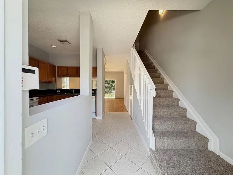 5035 Palmbrooke Cir — Photo 10