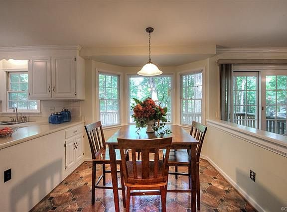5th image of 10905 Krossridge Cir