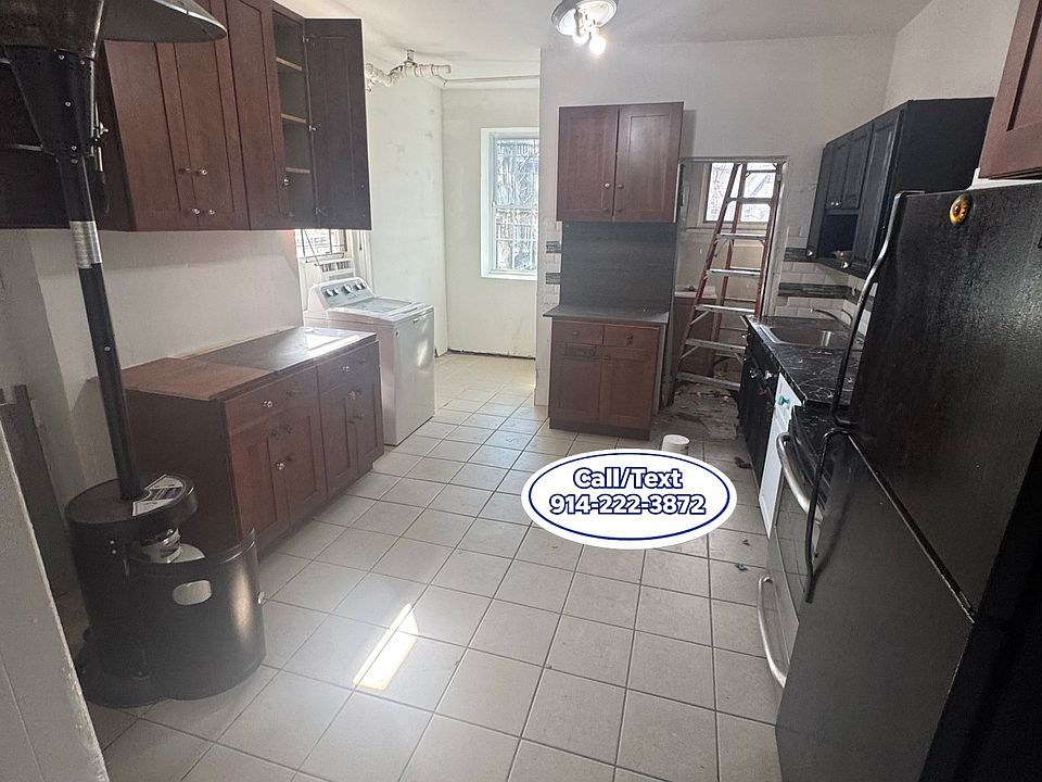 1st image of 165 Linden St #B