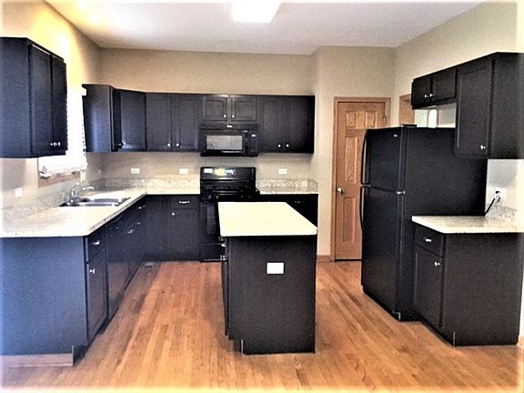 2nd image of 13144 Blackstone Ln