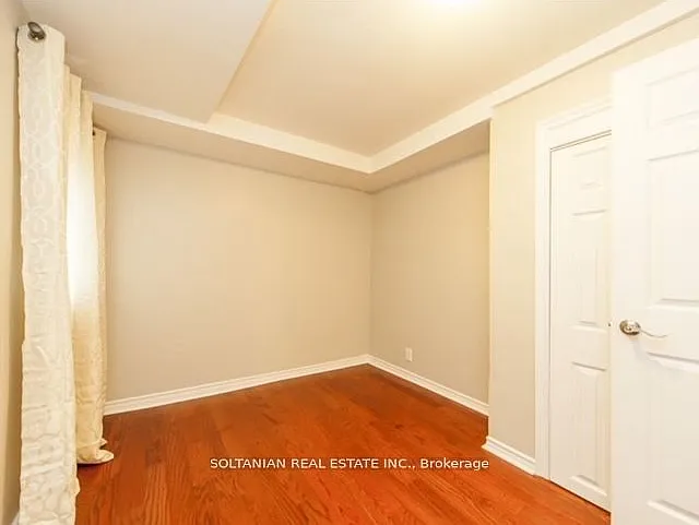 257 Parkwood Ave — Photo 10