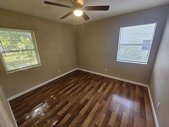 5th image of 1100 Powell Cir