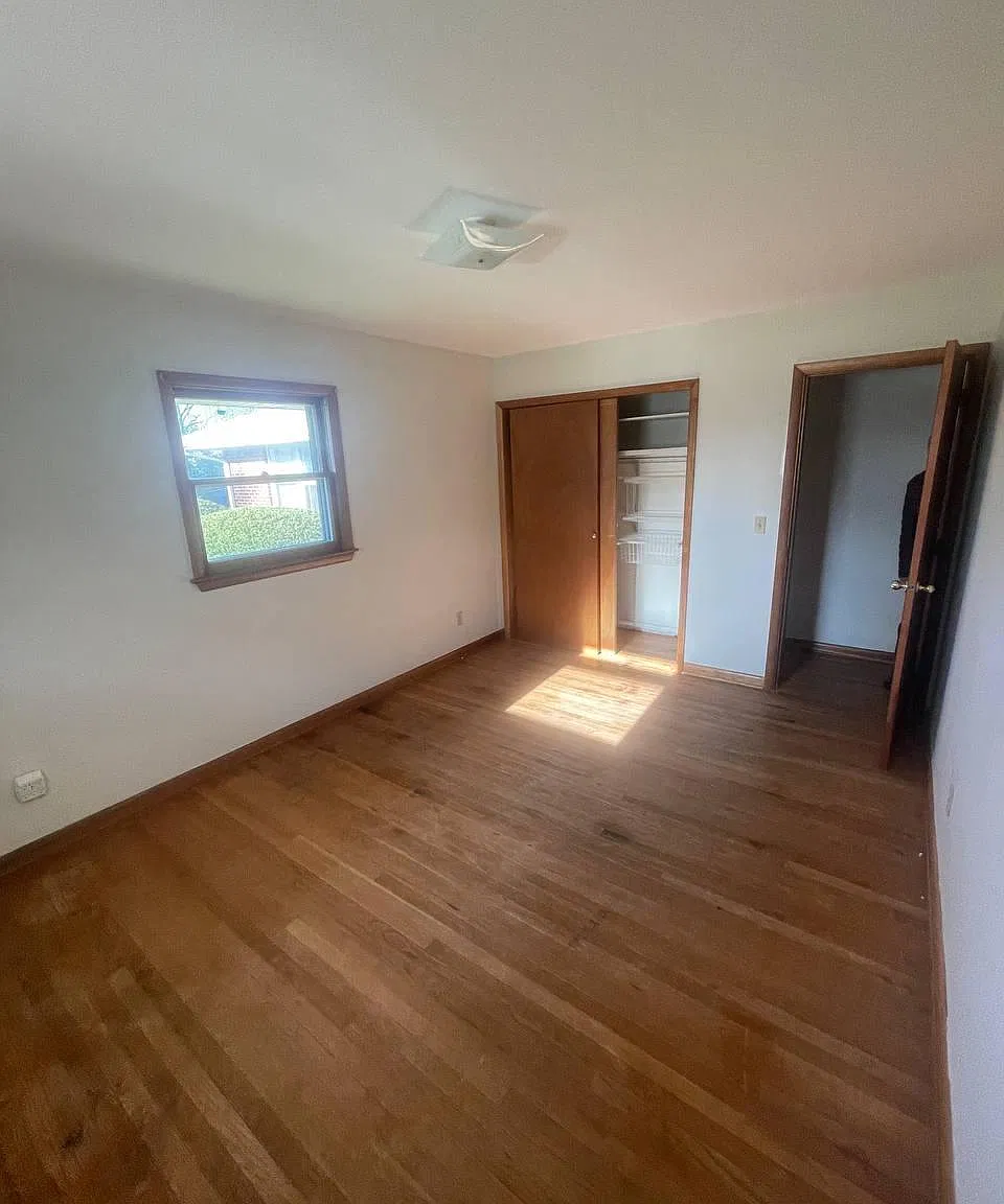 4415 E Etter Dr — Photo 1
