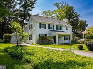 515 Manor Rd, Wynnewood, PA 19096