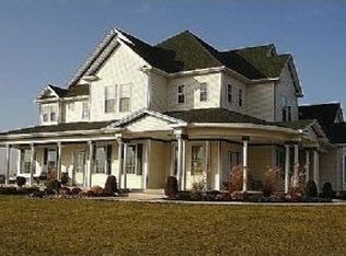 6344 Hidden Rdg, North Tonawanda, NY 14120