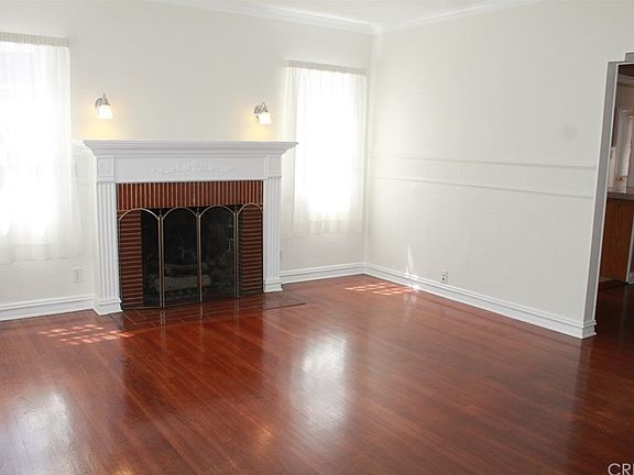 2nd image of 629 N Avon St