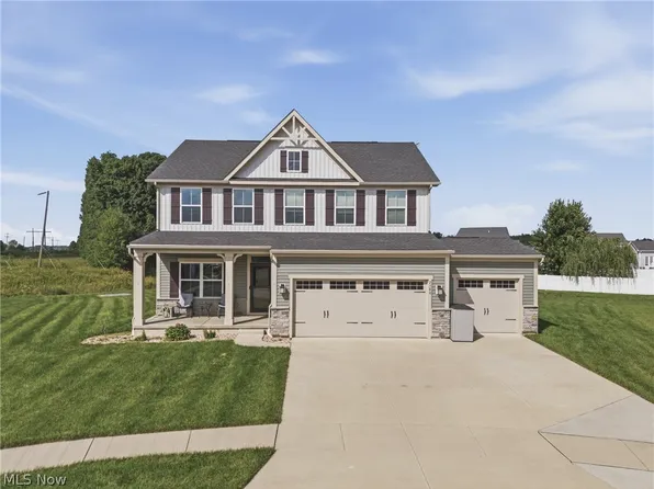 2180 Orchard Cir, Ravenna, OH 44266