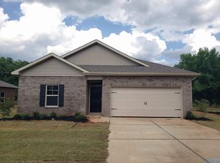 215 List Rd, Huntsville, AL 35810