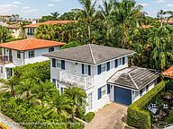 Explore the Charm of 256 Park Ave, Palm Beach, FL