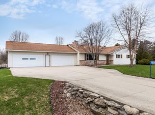 8295 Schoenfeld Rd, Beaver Dam, WI 53916
