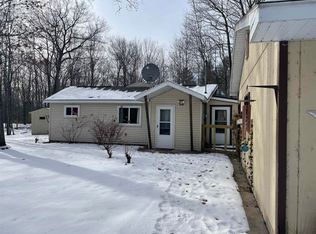 N18539 Maple Dr, Dunbar, WI 54119