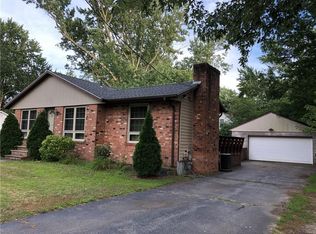 58 Ruby St, Warwick, RI 02889