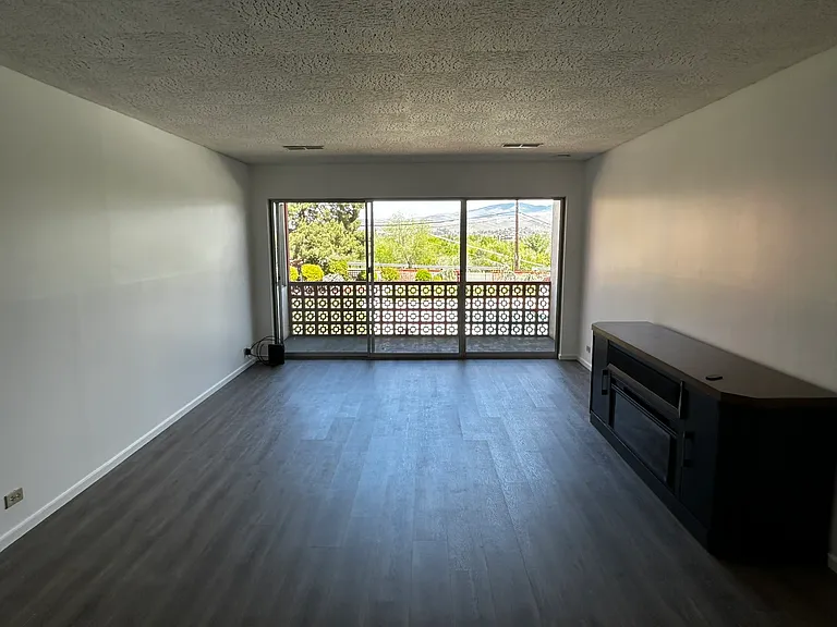 3701 W Crescent Rim Dr #207 — Photo 3