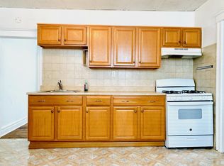 94 Andrew St #3L, Bayonne, NJ 07002