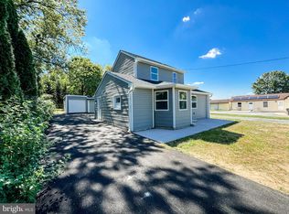 15 Prosperity Rd, New Castle, DE 19720