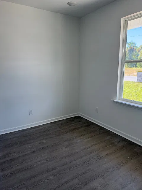 3 bed, 1275 sqft, $2,200 — Photo 3