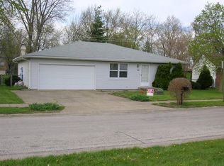 1596 Dogwood Dr, Mt Zion, IL 62549