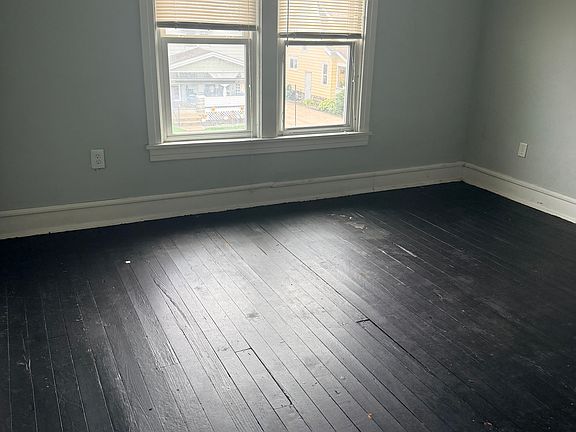 3rd image of 645 4th Ave