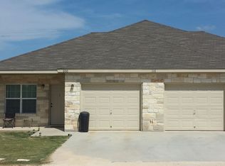 116 Surrey Ln APT 700B, Gatesville, TX 76528