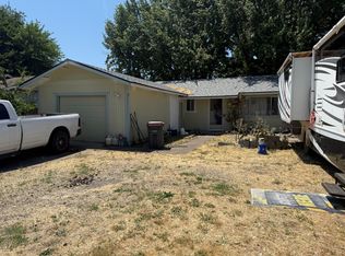 8045 Hale Way, White City, OR 97503