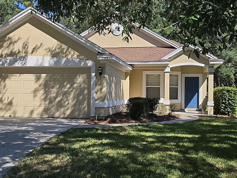 1063 Moosehead Dr