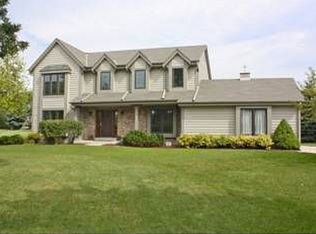 W154N10259 Regency Ct S, Germantown, WI