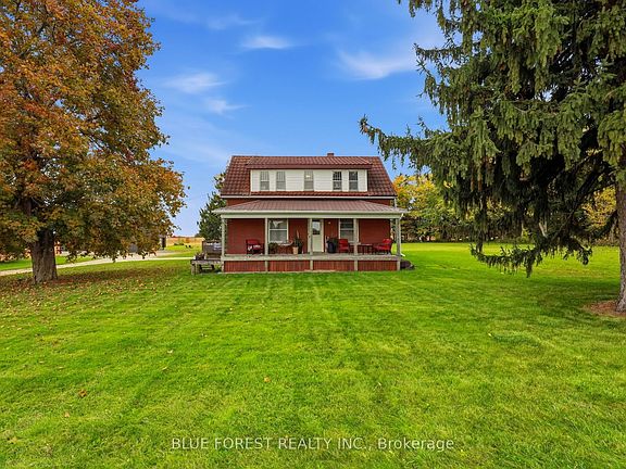 2nd image of 22445 Fairview Rd