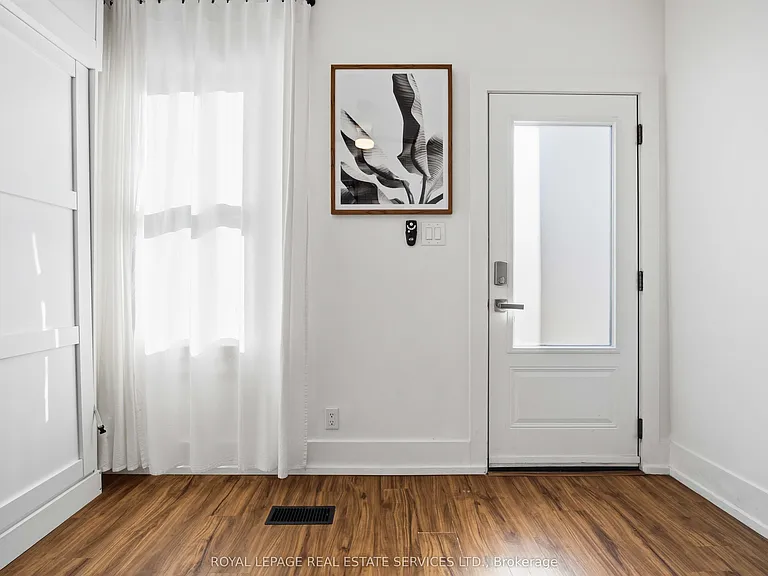 793 Pape Ave #4 — Photo 13