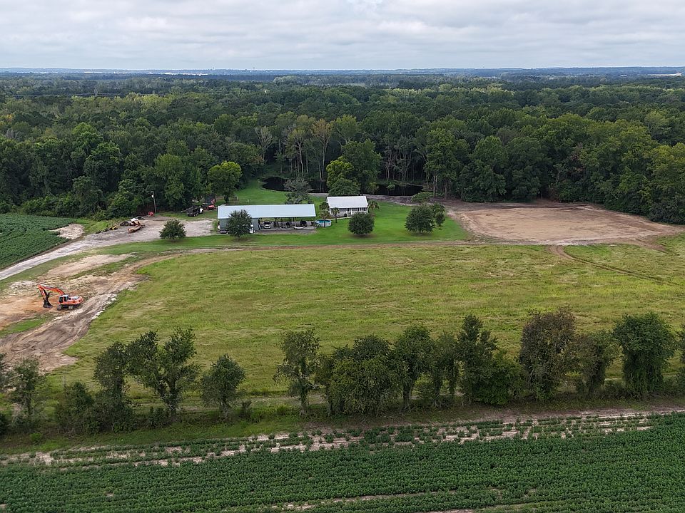 1st image of 2985 Thadsfarm Rd