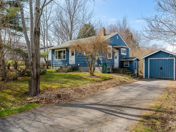 43 Lakecrest Dr, Dartmouth, NS B2X 1V2