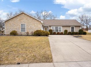 1911 Harris Ln, Xenia, OH 45385