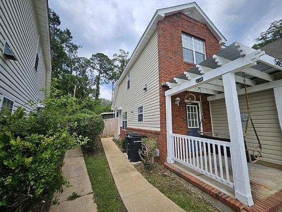 4th image of 5051 Mint Hill Ct