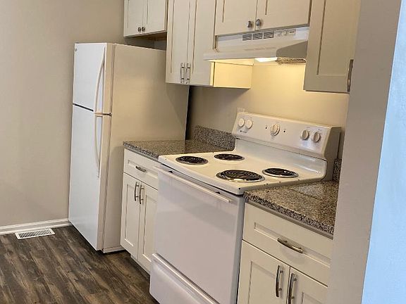 4th image of 1018 Mississippi Ave #B