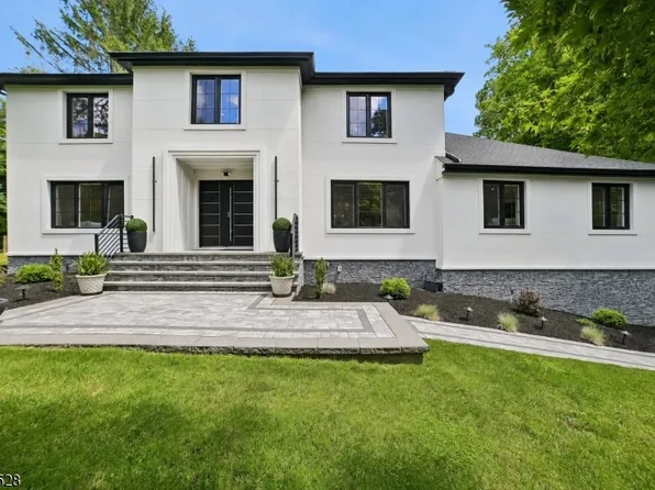 36 Ivy Pl, Wayne Twp., NJ 07470